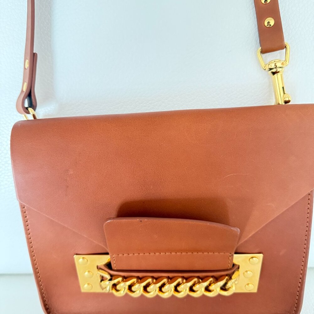 SOPHIE HULME LONDON COCKTAIL STIRRUP BAG TAN LEATHER GOLD CHAIN CROSSBODY RARE - Picture 2 of 7
